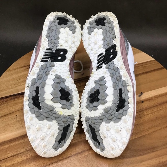 New balance gold shoes - Picture 3 of 6